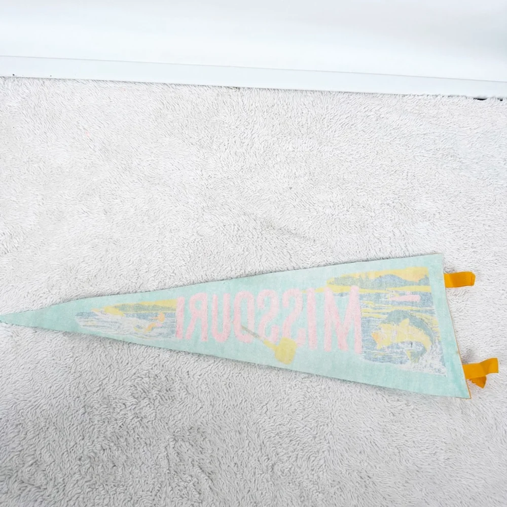 Vintage Missouri State Pennant Vibrant Decor Man Cave Felt Mid Century 24